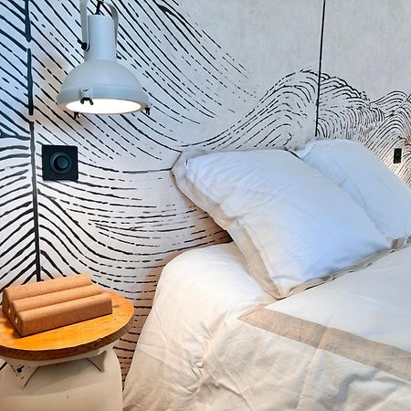 Au Bon Accueil - Appartement Vue Mer - Hyper Centre - Avec Home-Cinema Carantec Eksteriør billede